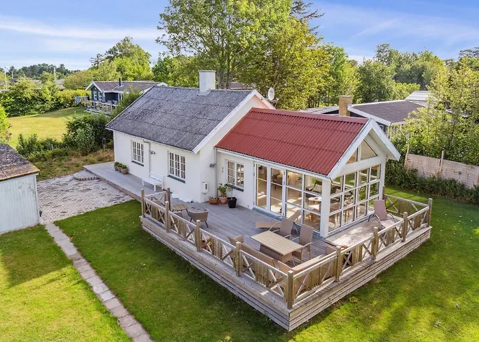 Meinolf - 200m From The Sea By Interhome *